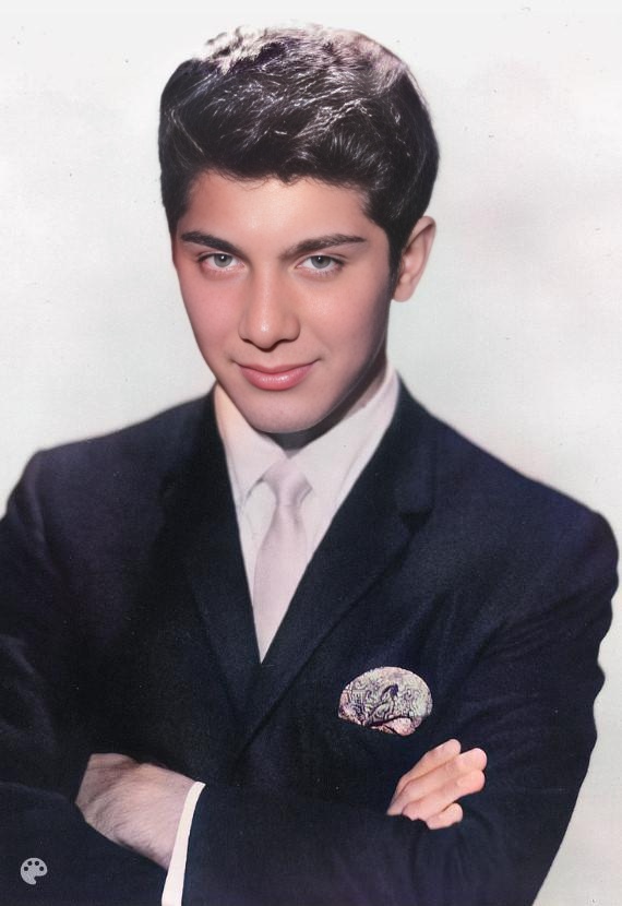 “Put Your Head on My Shoulder” – Paul Anka by 
Paul Anka